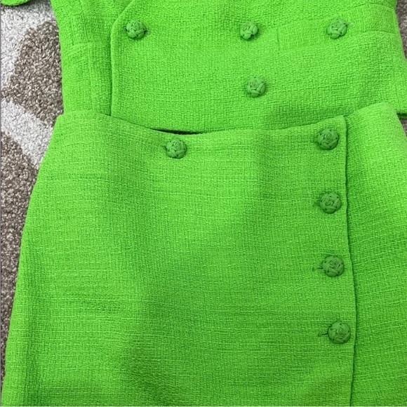 BLOGGERS FAVORITE CROPPED TEXTURED BLAZER & MINI SKIRT SET - Picture 8 of 11